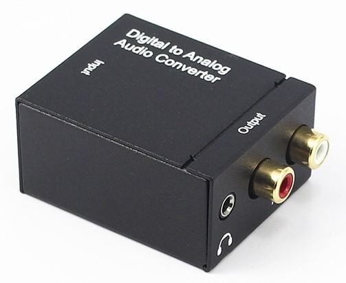 ממיר אודיו דיגיטלי לאנלוגי (מאופטי או קואקסיאלי ל-RCA/PL3.5), תומך אודיו 2 ערוצים בלבד, מתח USB