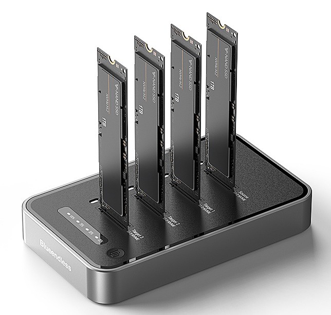 תחנת עגינה ל-4 כונני M.2 NVMe SSD – חיבור USB4 ‏40Gbps עם שכפול עצמאי ל-3 כוננים